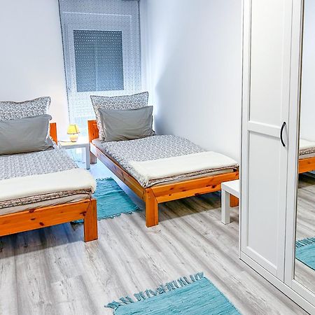 Komfort Home Bursport Bt. Haz Balatonfenyves Exterior foto