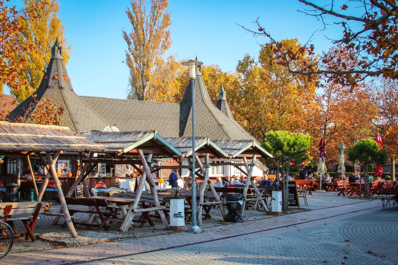 Komfort Home Bursport Bt. Haz Balatonfenyves Exterior foto